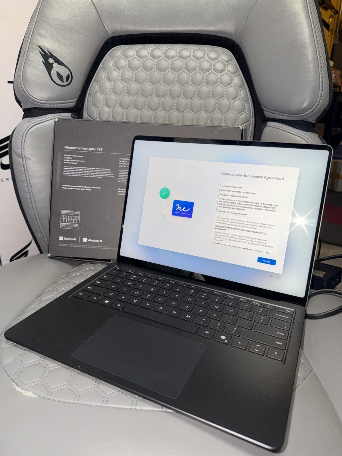 Microsoft Surface Laptop 13.8” Snapdragon X Plus, 16GB RAM, 512GB SSD, Black