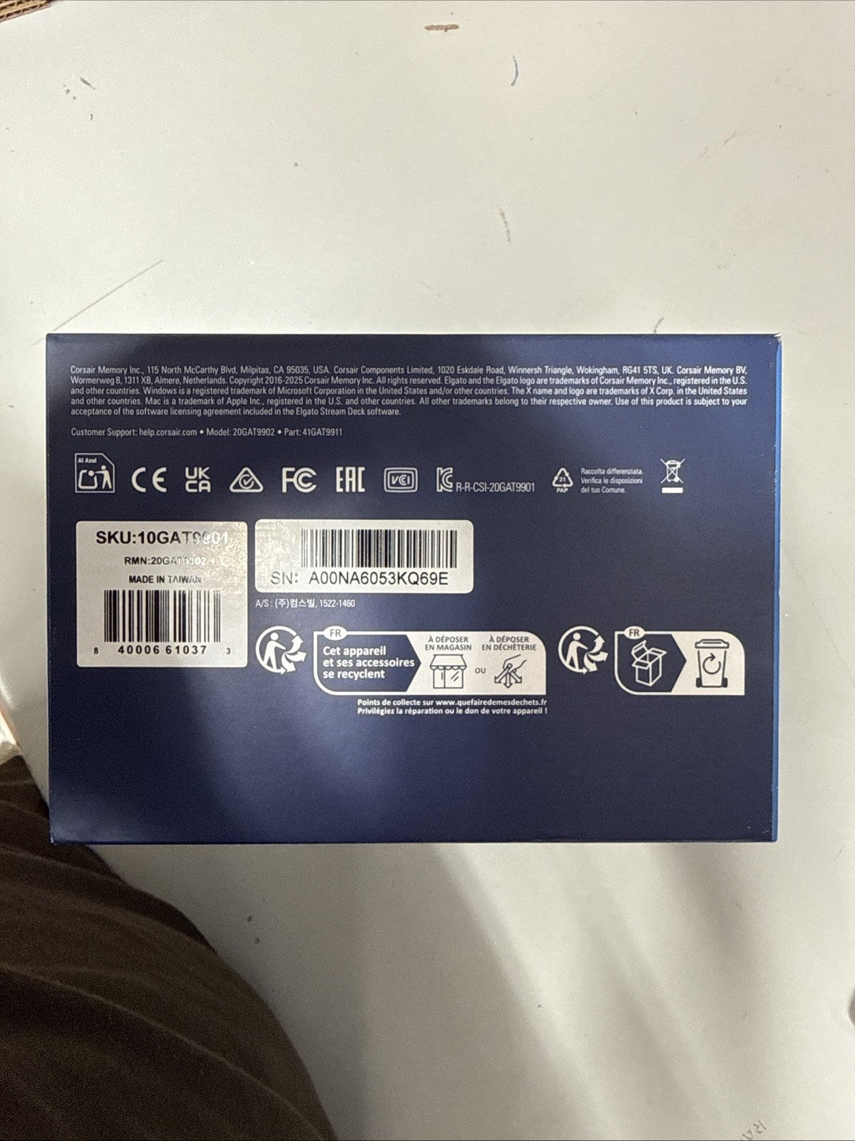 Elgato - Stream Deck XL Wired Keypad with Back Lighting - Brand New