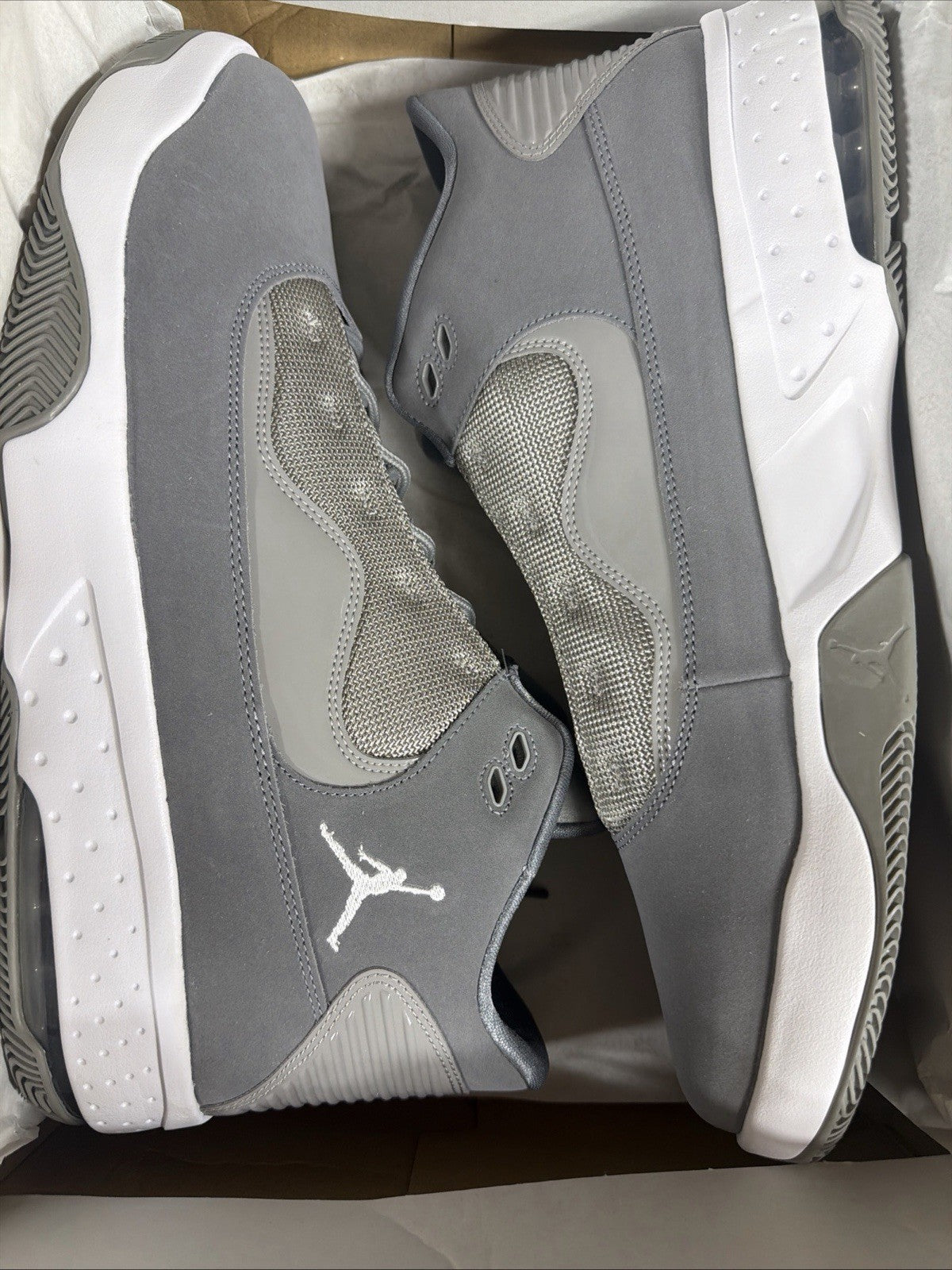 Size 10.5 - Jordan Max Aura 2 Medium Grey