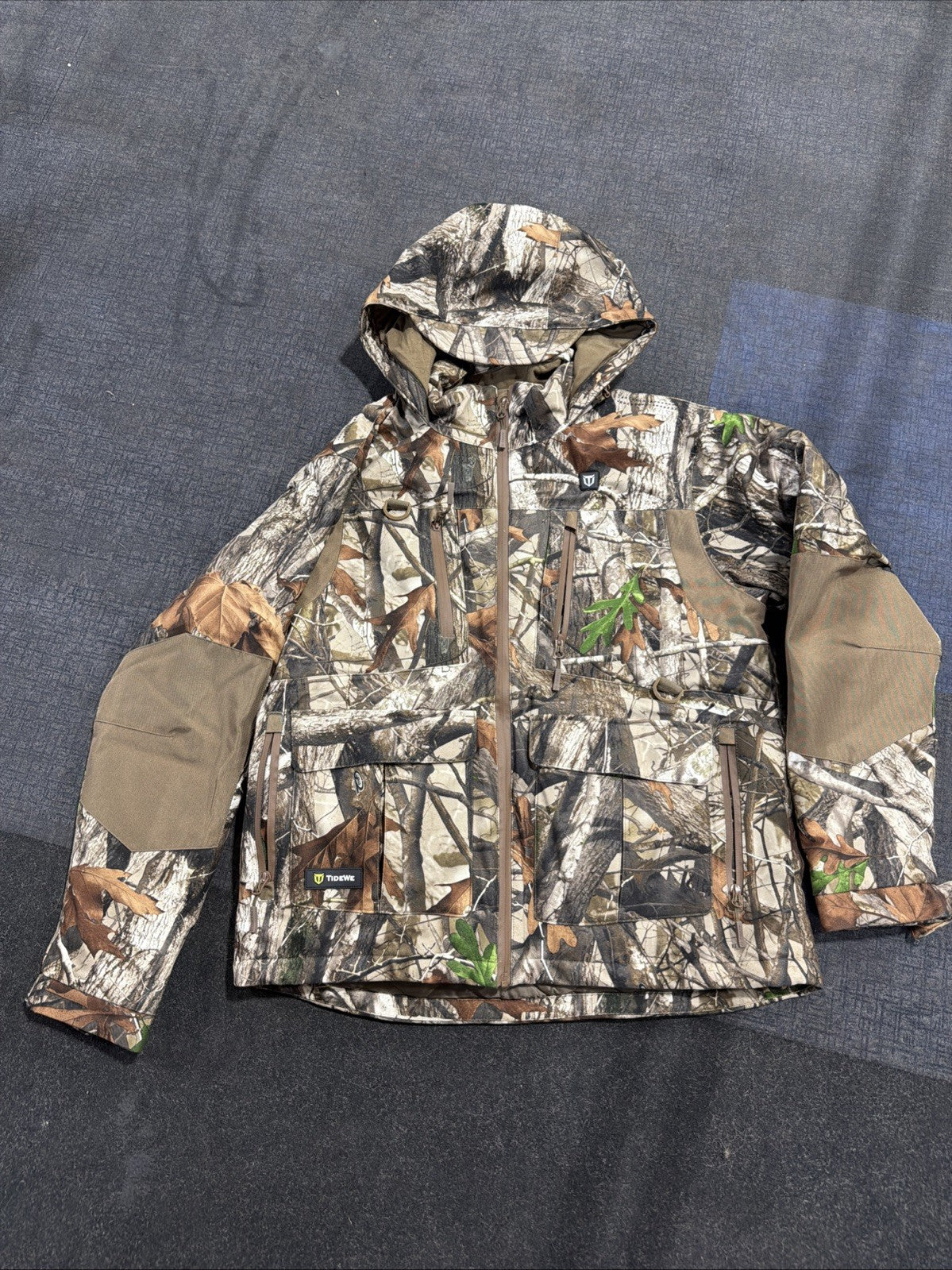 Inferno Men's Camo Heated Hunting Jacket with Battery Pack, SIZE (L)