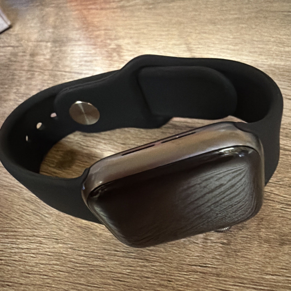 Apple Watch SE 2 40mm Starlight Aluminum - Starlight Sport Band MXEF3LL/A