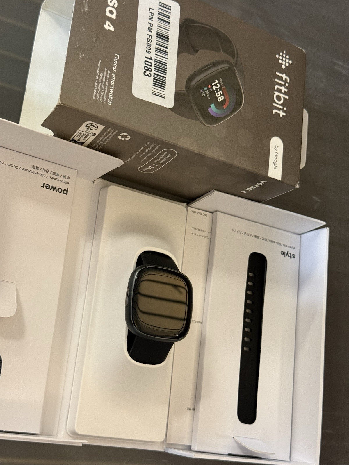 Fitbit Versa 4 40mm Black Aluminum Smartwatch, Silicone Band, GPS, HR, BT