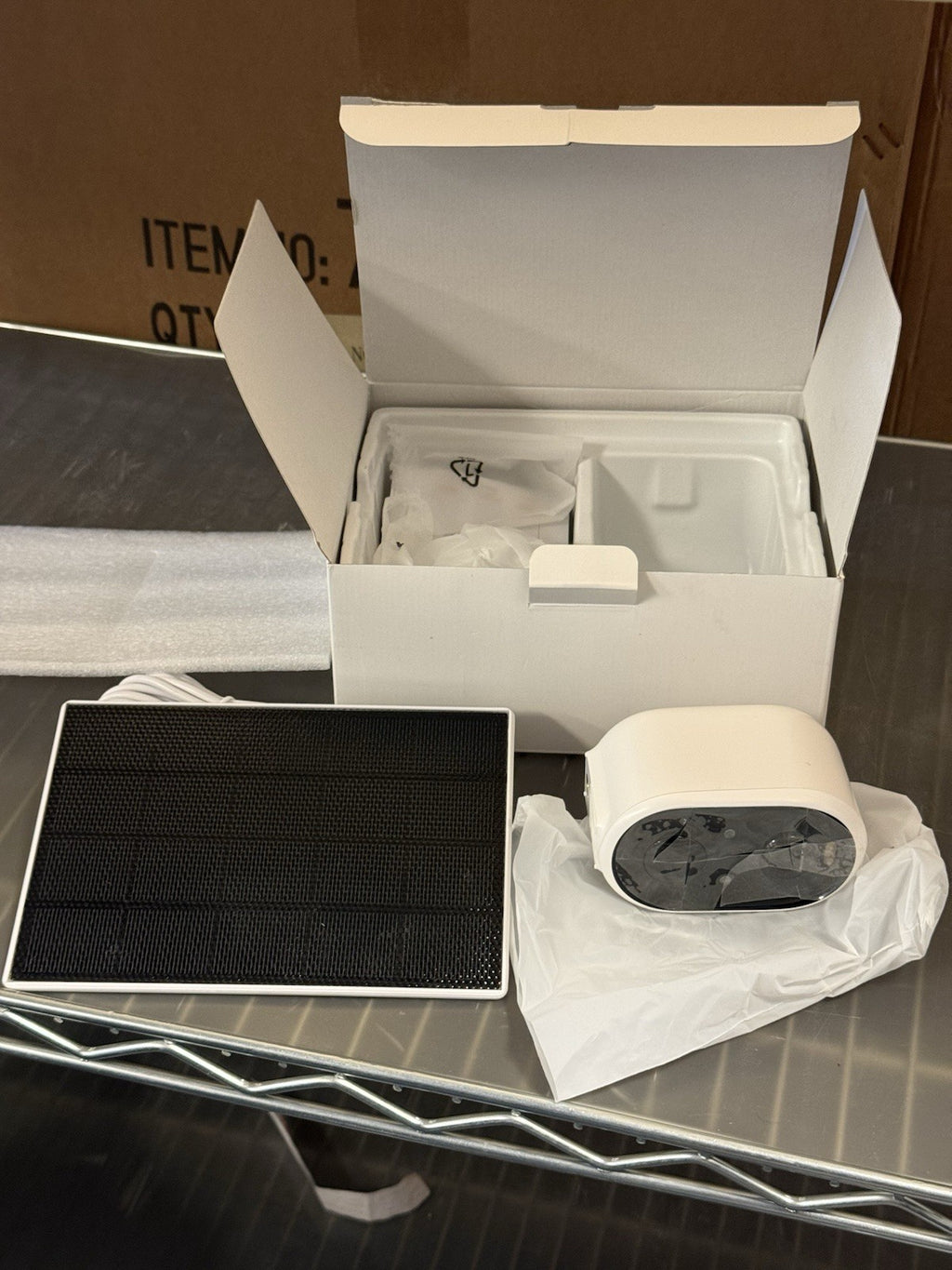 Aurumbach Furry View Solar Powered Outdoor Security Camera