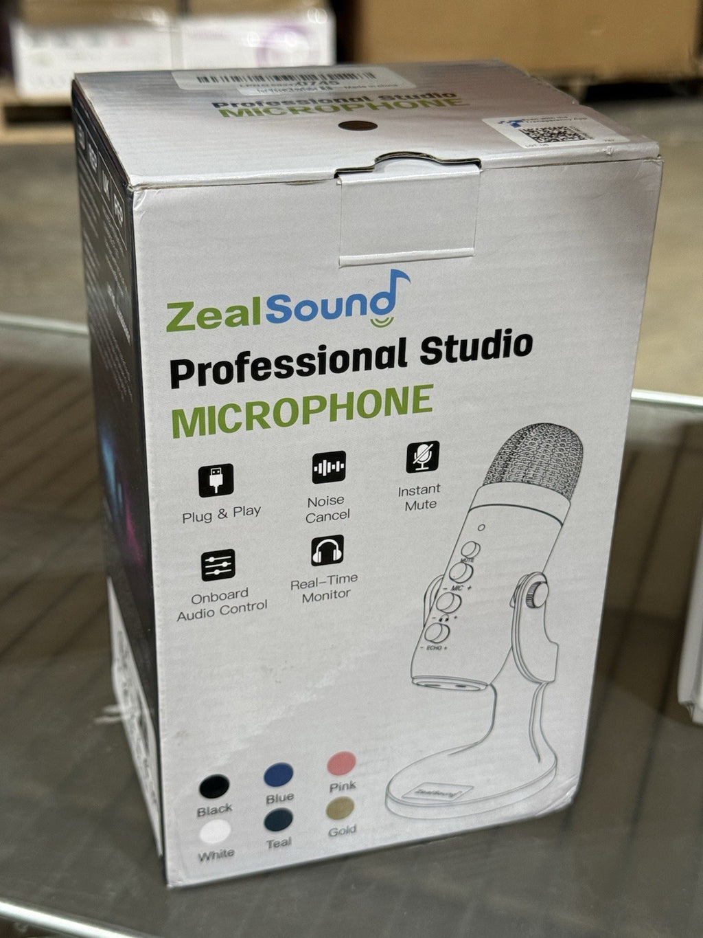 Zeal Sound Professional Studio Microphone Plug & Play NEW IN BOX  Black