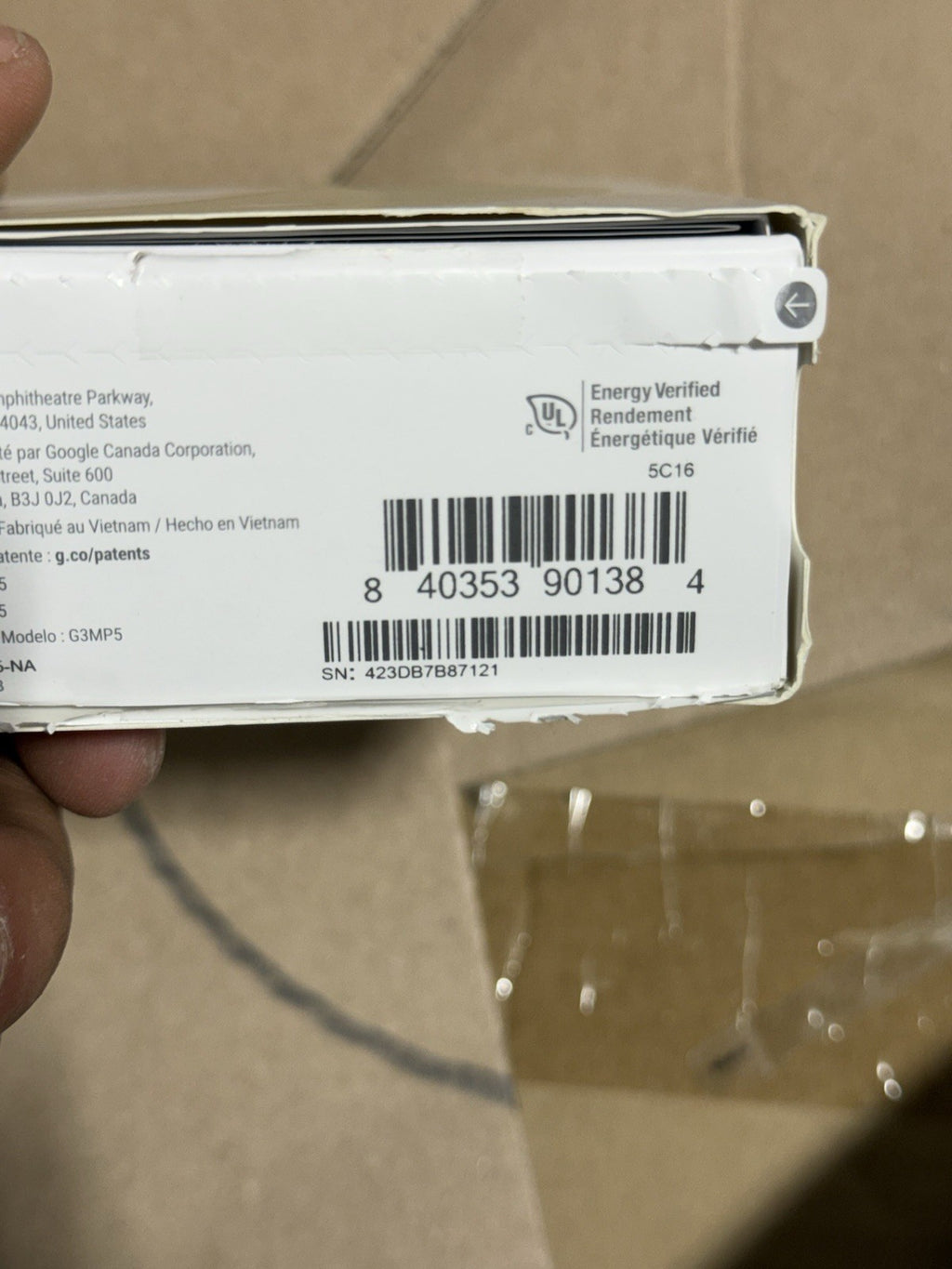 Fitbit Charge 6 Porcelain/Silver - New Tracker - Open Box / Damaged Packaging