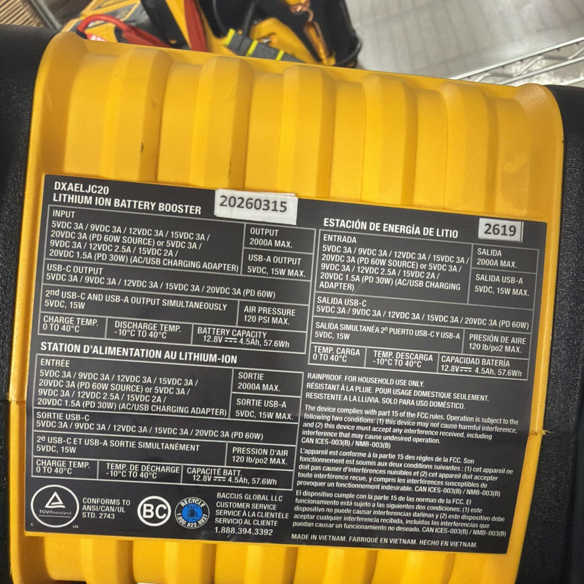 DEWALT DXAELJC20 Jump Starter – 2000A, 120 PSI Compressor, Inverter