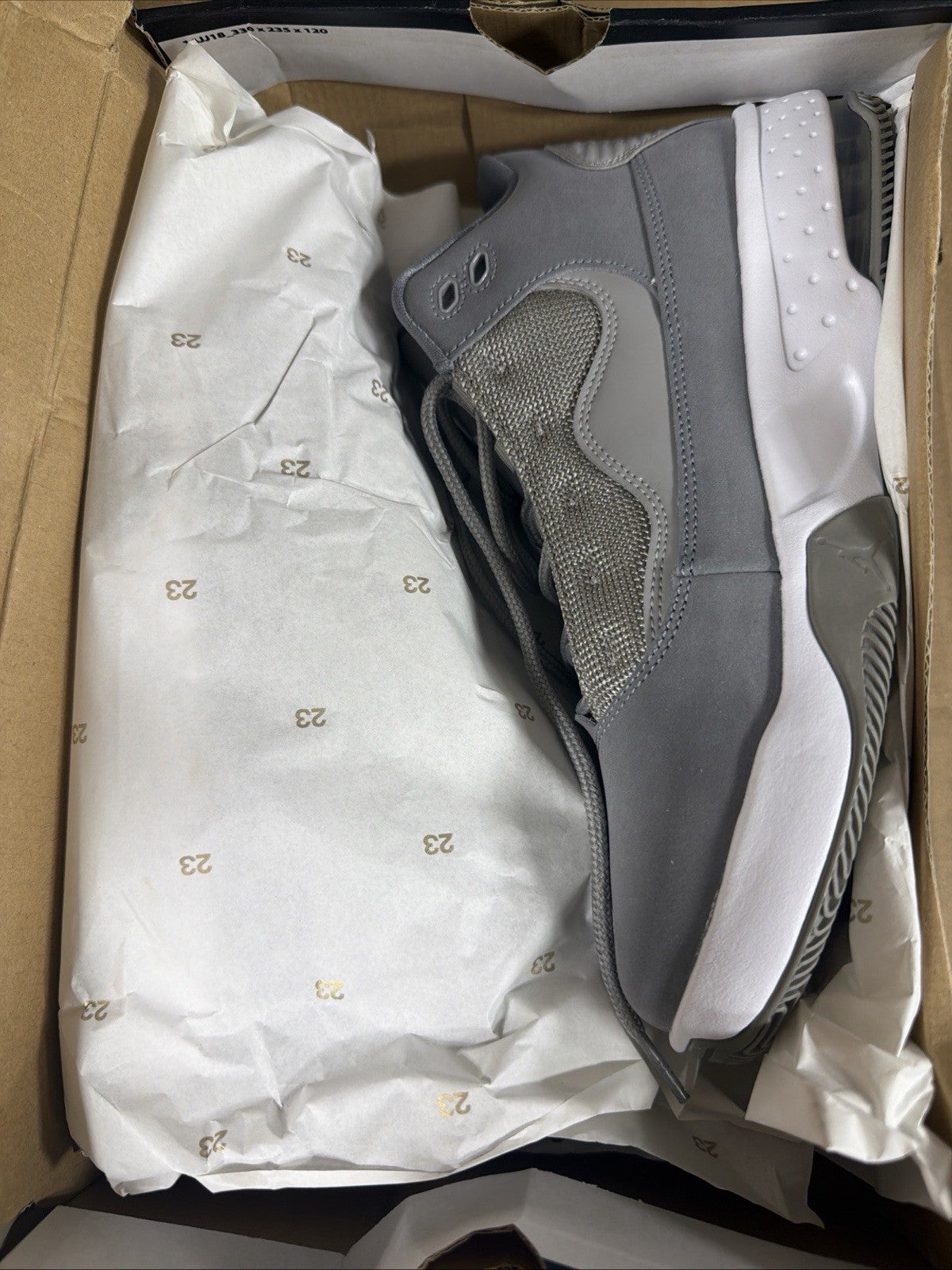 Size 10.5 - Jordan Max Aura 2 Medium Grey