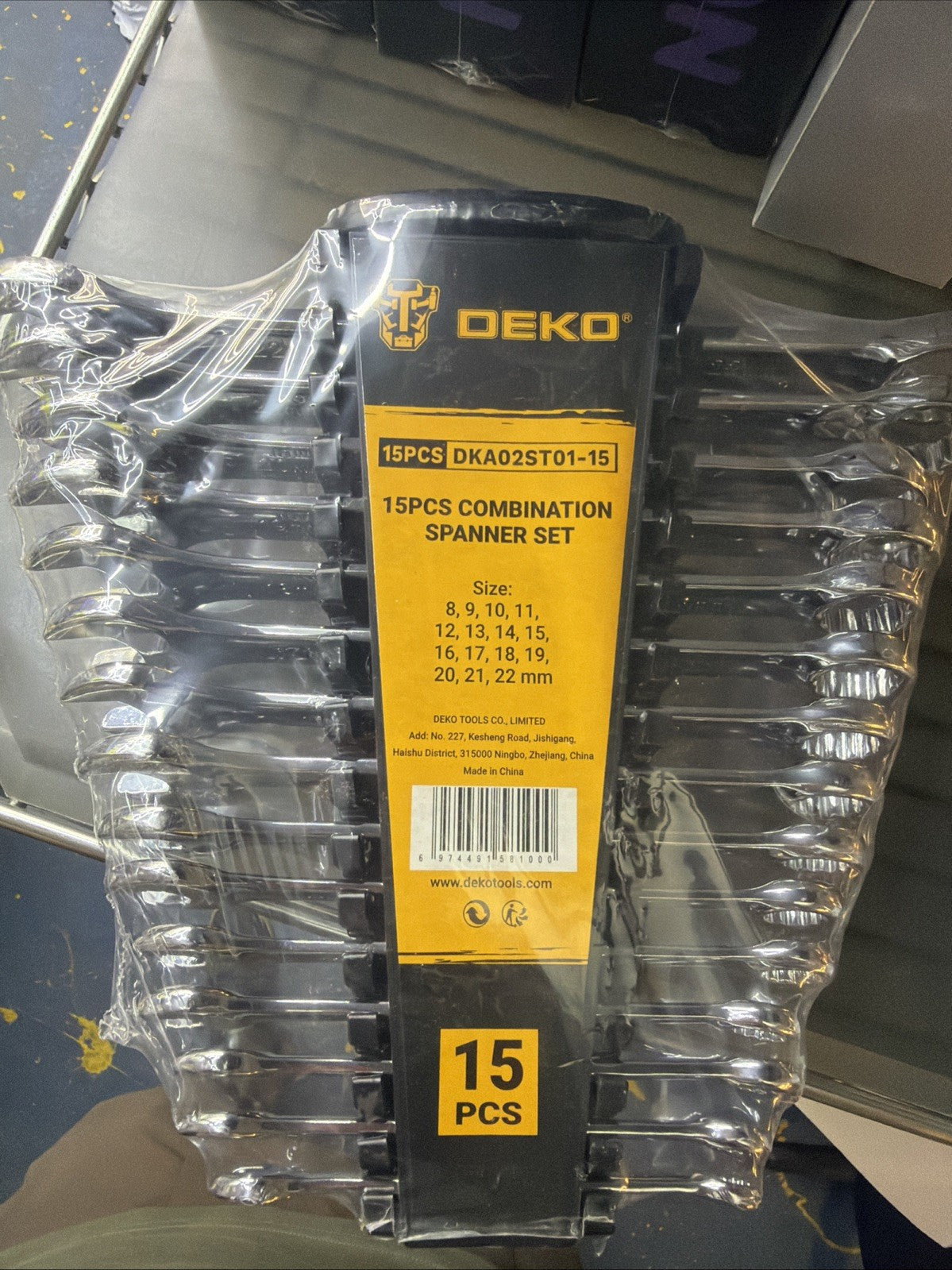15 Pcs DEKO SAE & Metric 1/4–1" & 8–22mm ,12-Point Wrench Set With Trays