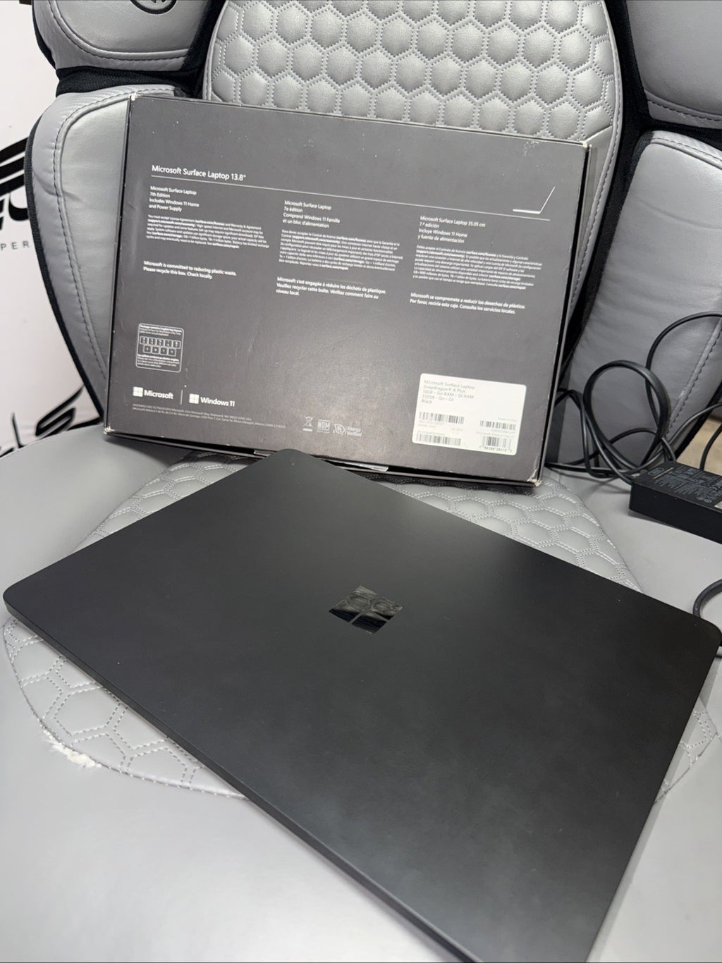 Microsoft Surface Laptop 13.8” Snapdragon X Plus, 16GB RAM, 512GB SSD, Black