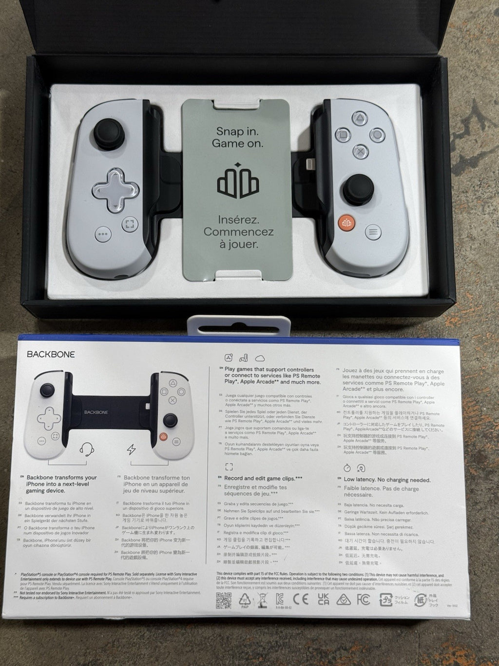 Backbone BB-02-W-SW One PlayStation Edition Lightning Mobile Gaming Controller
