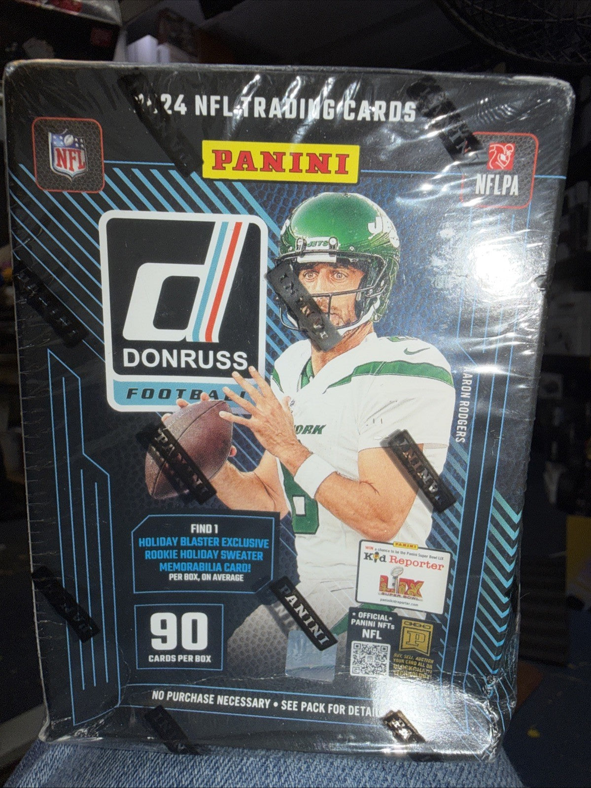 🔥 2024 Panini Donruss Football Holiday Blaster w/90 Cards/Inserts/Sweater/RCs!!