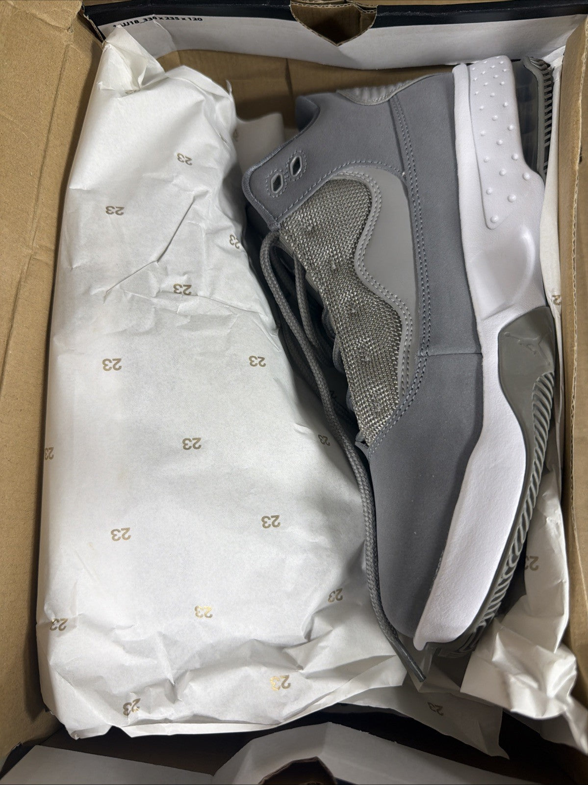 Size 6.5 - Jordan Max Aura 2 Medium Grey